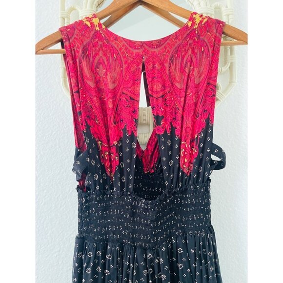 Free People Boho Dress with side cut out Sz S - Picture 7 of 9